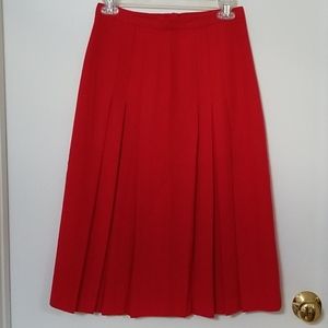 Woman  skirt